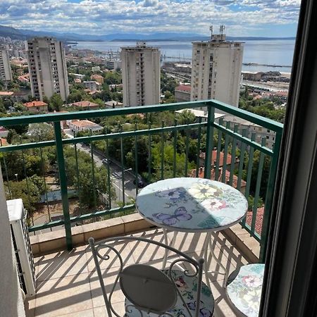 Apartment With Amazing City View Rijeka Exteriör bild