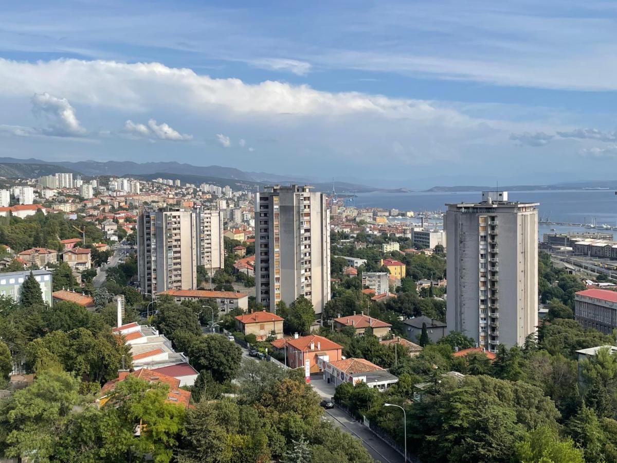 Apartment With Amazing City View Rijeka Exteriör bild