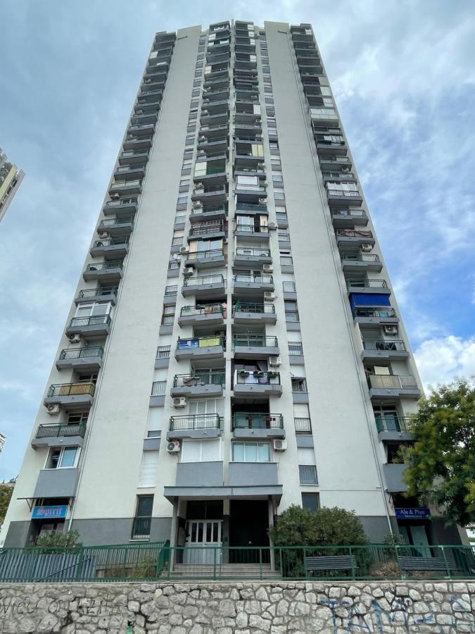 Apartment With Amazing City View Rijeka Exteriör bild