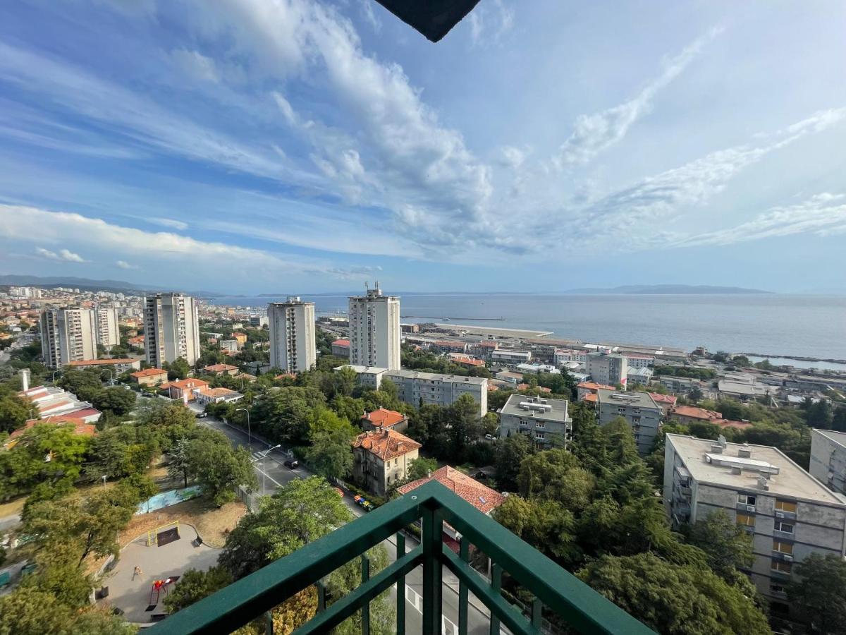 Apartment With Amazing City View Rijeka Exteriör bild