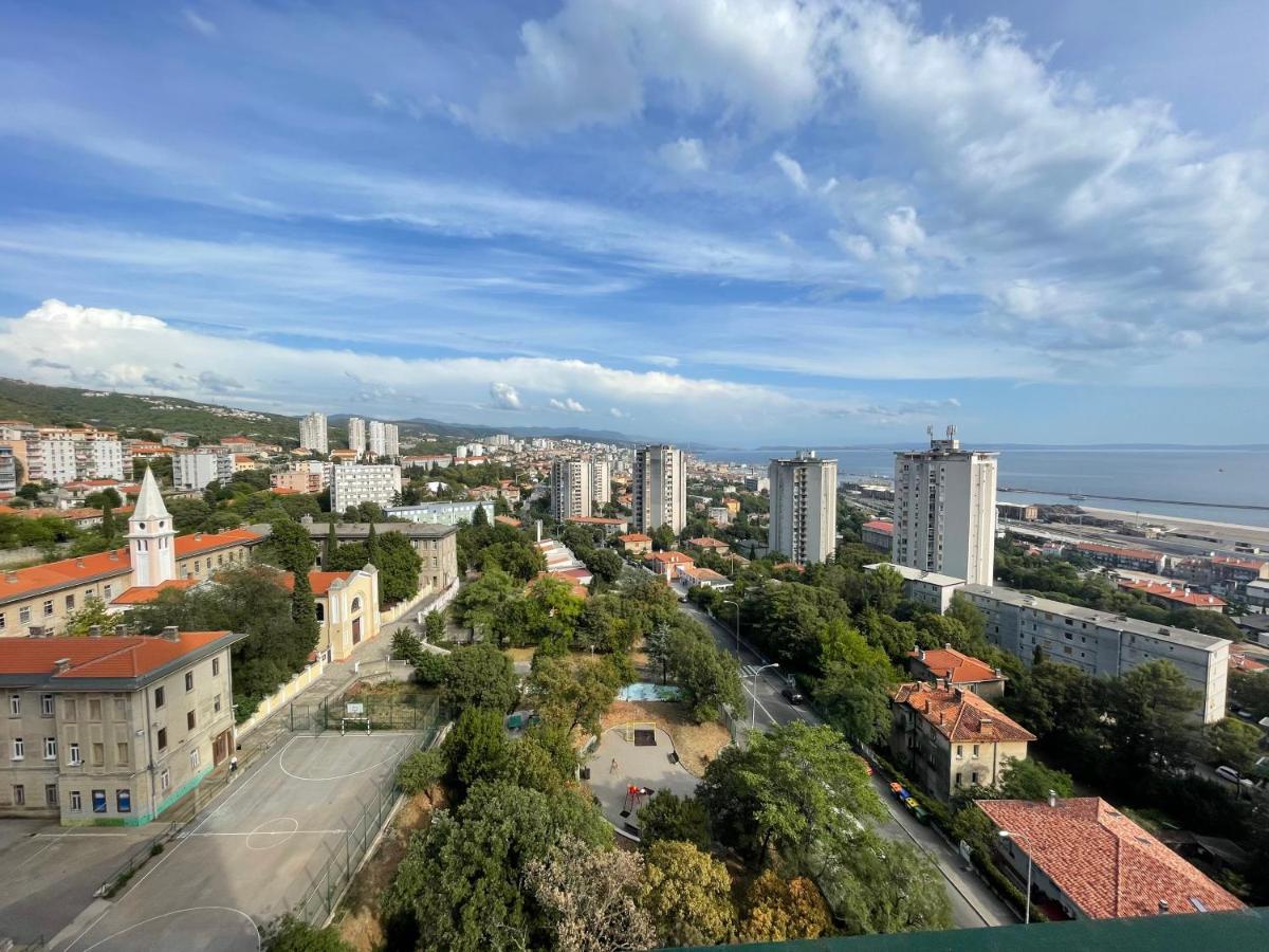 Apartment With Amazing City View Rijeka Exteriör bild